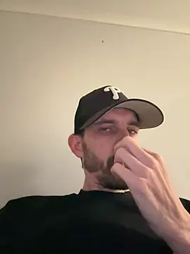 Chat XXX en directo de Big8inchUncutCock