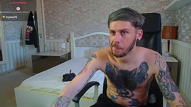 JonahShaw's Live XXX Chat