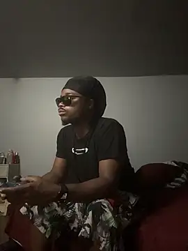 MIGHTYDEMONXXX's Live XXX Chat