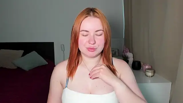 LAYLAxSTAR Chat XXX in diretta