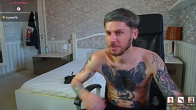 JonahShawのライブXXXチャット