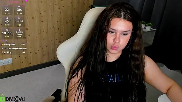 Онлайн чат XXX nicolewoss