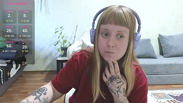 June_shy0 Chat XXX in diretta