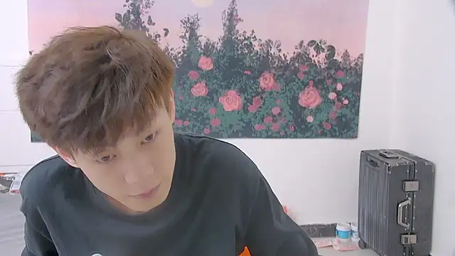 paofu-001's Live XXX Chat