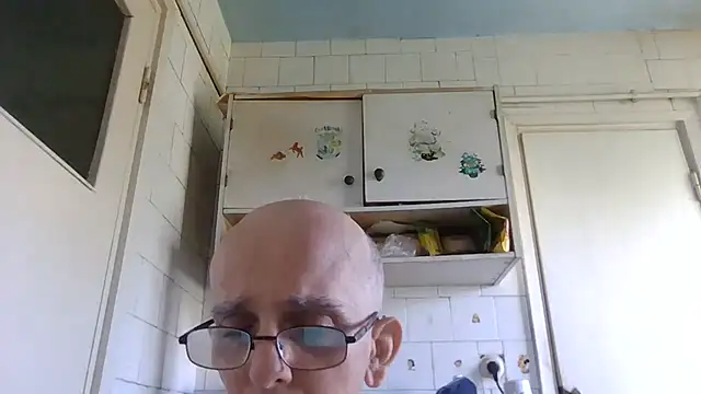 mariusica1@xh's Live XXX Chat