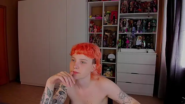 Chat +18 de School_Love ao vivo