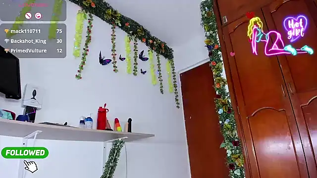 Chat XXX ao vivo de ElikoLanny_