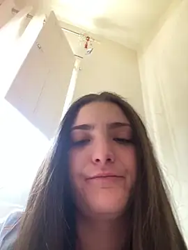 Amamos333 webkamerás műsora