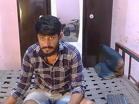HotXKrish live XXX chat