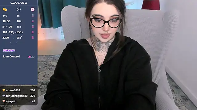 Dixi_Pixi_ Live XXX-chat