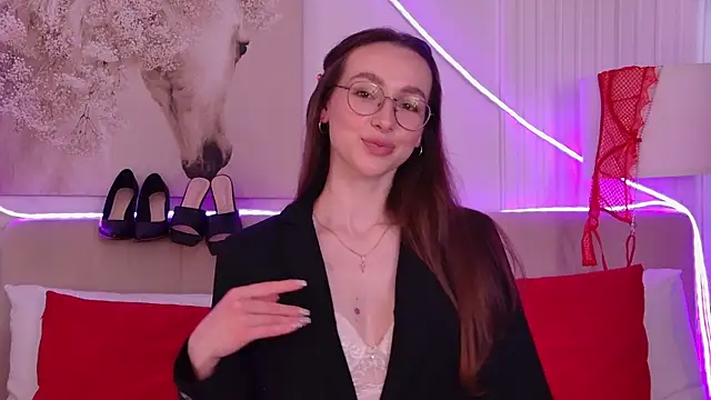 Emily_Simon Adlı Modelin Canlı XXX Sohbeti
