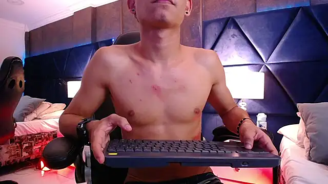 XXX chat uživo modela ThiagoFerrer_