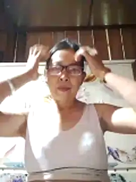 Sky-rain98's Live XXX Chat