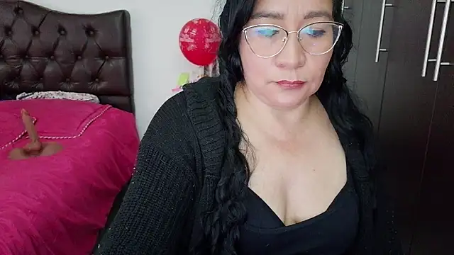 Grace_mature_milfのライブXXXチャット