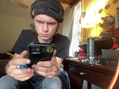 Pertunjukan Kamera Web XanderOzzz