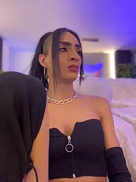 Chatroom XXX en direct de _Valery_tw