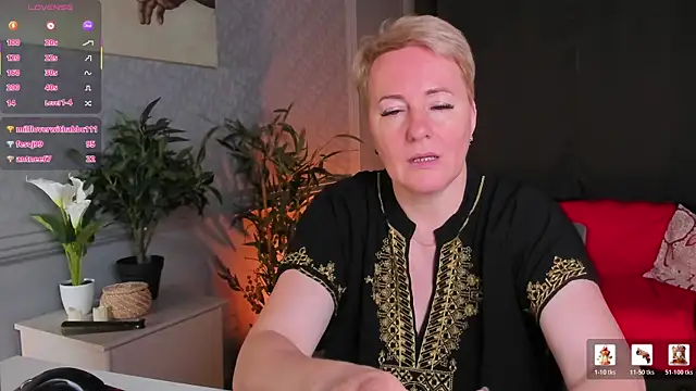 دردشة Nika_Smit الجنسية المباشرة