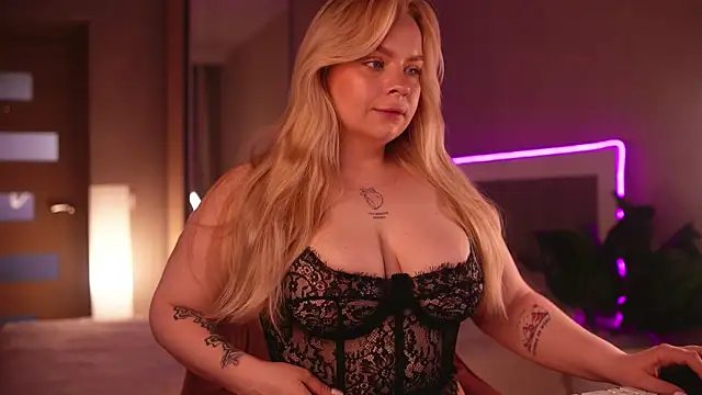 Chat +18 de LisaLove3 ao vivo