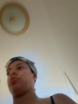 allybluee777's Live XXX Chat