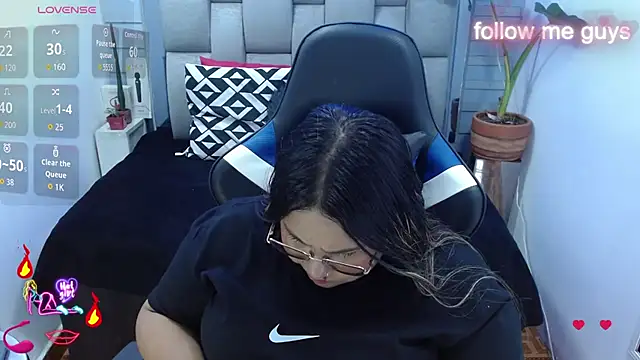 Chat XXX en directo de evelin_zaens