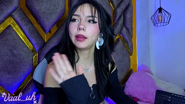Chat +18 de Valuh_Blake ao vivo
