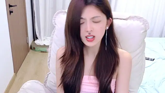 Koikoi___ live XXX chat