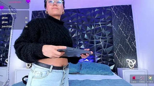 AnaiaClarck 라이브 XXX 채팅