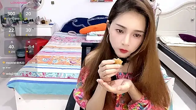 Chat +18 de miaomiao-99 ao vivo