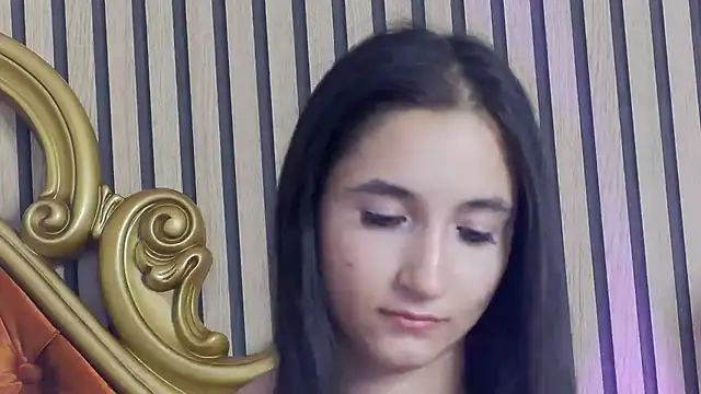 CarolinaBlair's Live XXX Chat