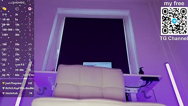 cherry_pie_888: онлайн-секс-чат