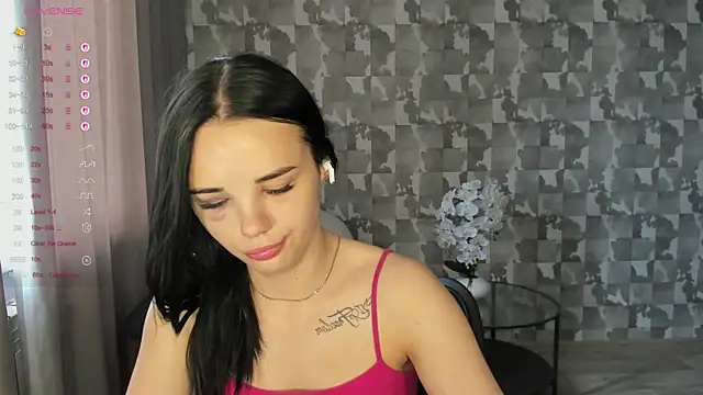 Kseni_aのライブXXXチャット