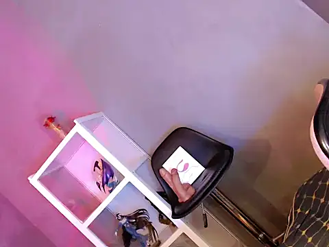 Chat +18 de coffe_cat28 ao vivo