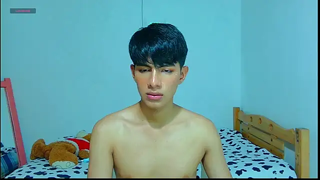 phuwin_bjのライブXXXチャット