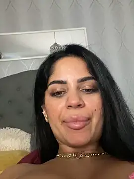 _adelle Live XXX Chat