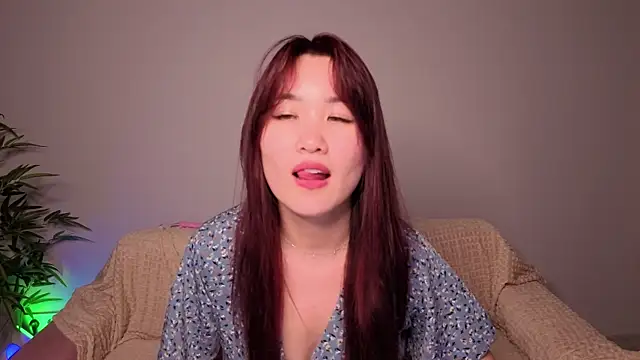 YukiyaSunshine Adlı Modelin Canlı XXX Sohbeti