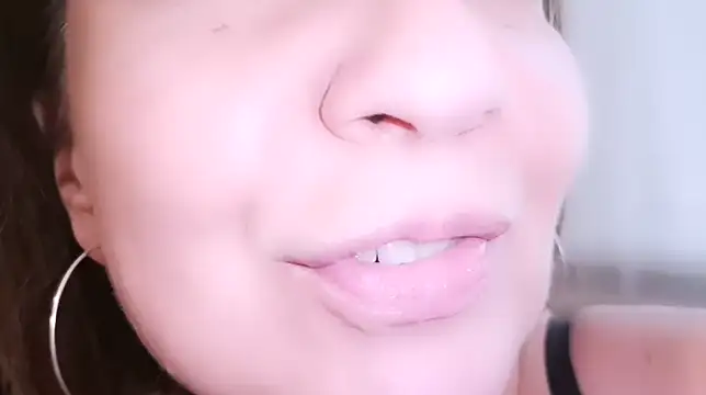 LadyAndTransy Live XXX-Chat