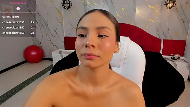 amira_cute2's Live XXX Chat