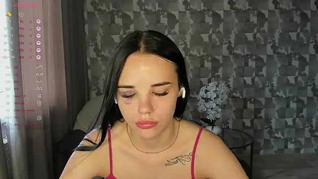 Kseni_a: онлайн-секс-чат