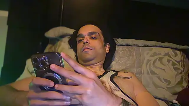 Chat XXX en directo de KungFuPanda001