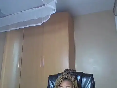 queenbebony 现场XXX聊天