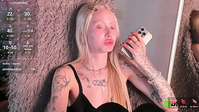 MalenaErnman's Live XXX Chat