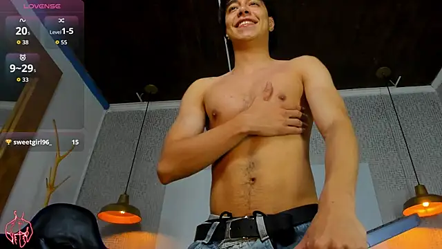 XXX chat uživo modela Face_Baby08
