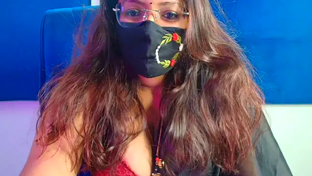 Anjali-Queen Chat XXX in diretta