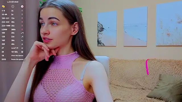 Chat XXX en directo de AstoriyaNight