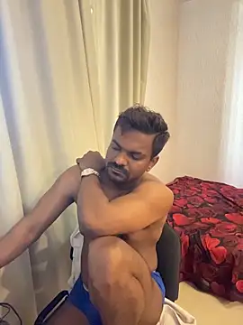 Chat +18 de bhagihero ao vivo