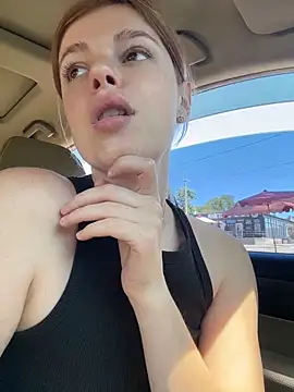 Онлайн чат XXX HarrietDart