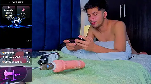 Онлайн чат XXX Issac_james_