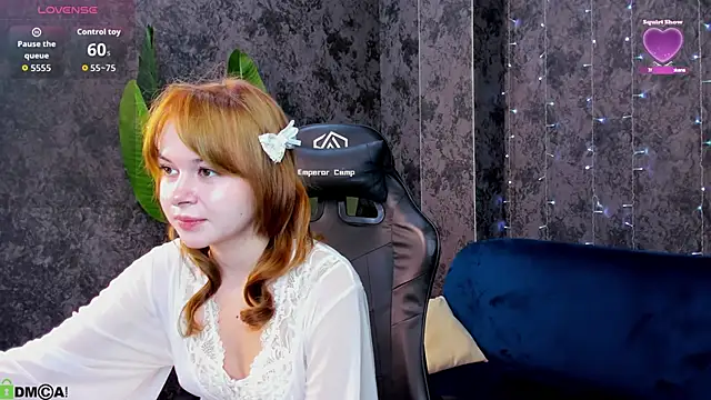 Monica_Alvarez élő XXX-chatje