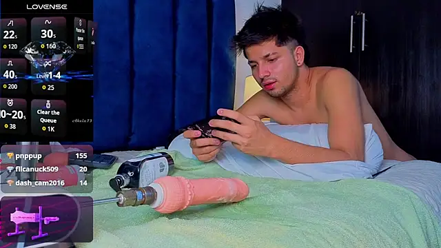 Issac_james_ élő XXX-chatje