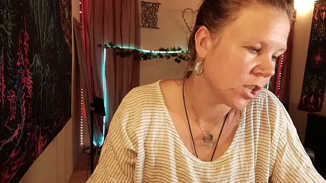 XXX chat uživo modela CallMeMaria
